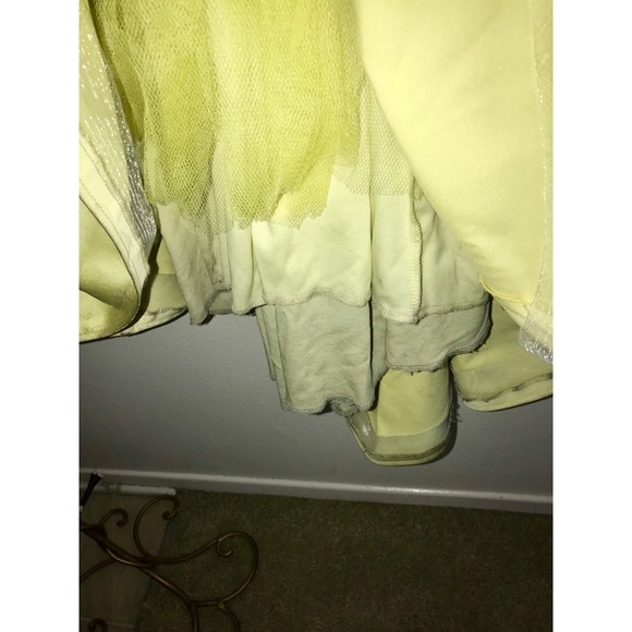 Three N Yellow Mermaid Gown - Picture 4 of 8